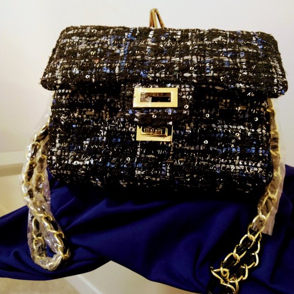 Elegant Blue White Black and Silver Tweed Classic Shoulder Bag - Picture 2 of 10